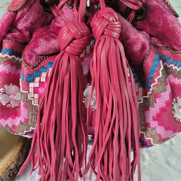 MATTHEW WILLIAMSON Pink Vibrant Round Drawstring Velvet Shoulder Bag - Picture 4 of 14